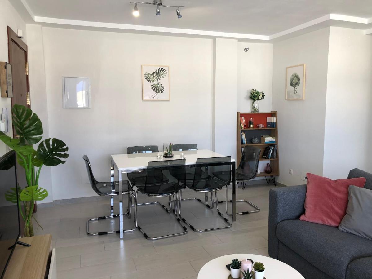 Victoria Luxury Beachfront Apartment In Benalmadena Costa 외부 사진
