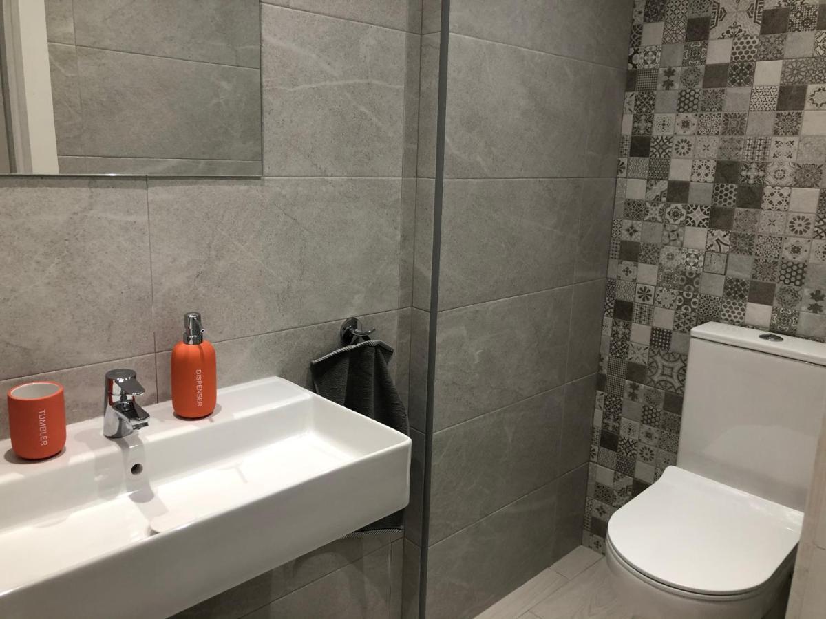 Victoria Luxury Beachfront Apartment In Benalmadena Costa 외부 사진