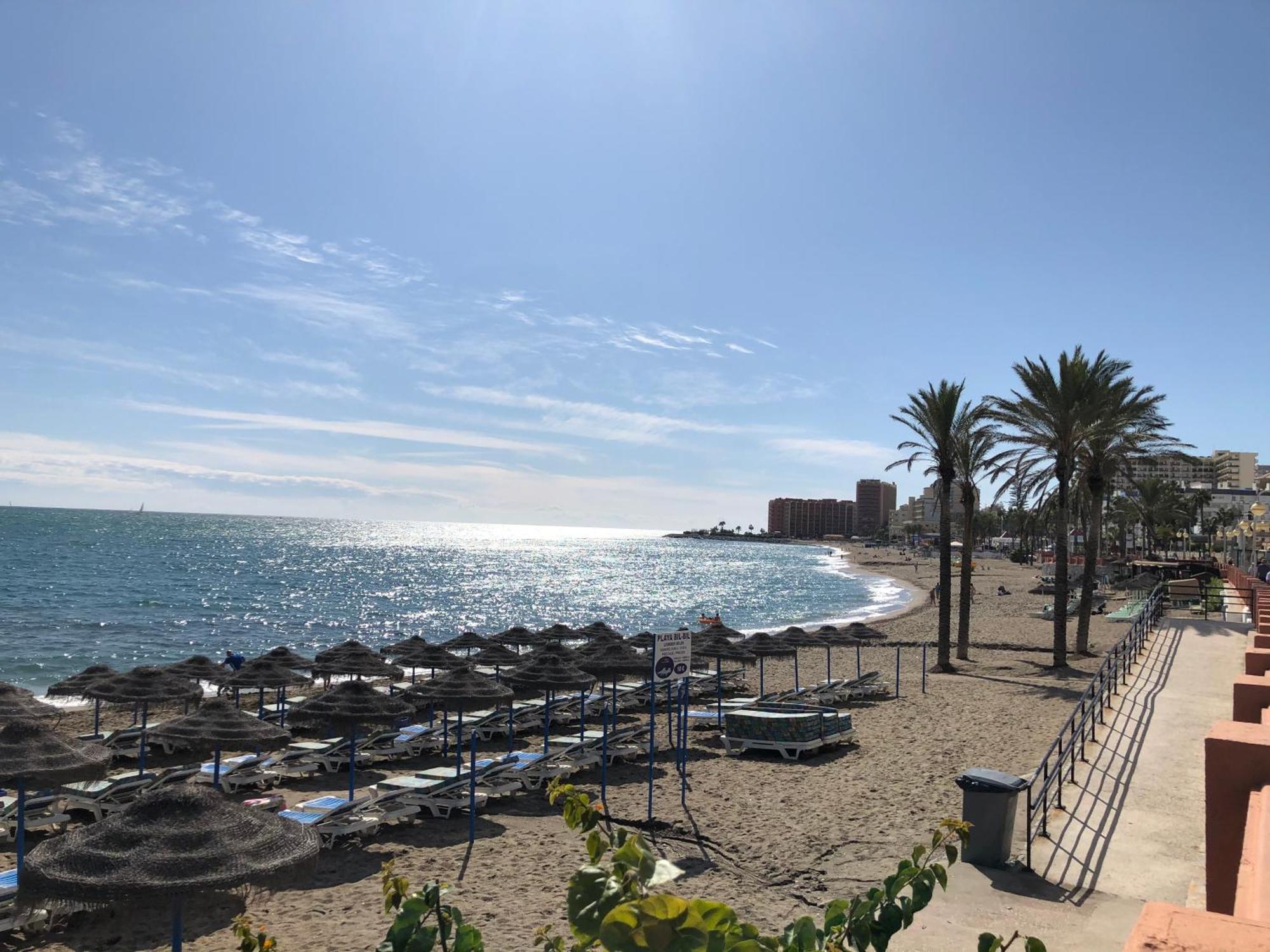 Victoria Luxury Beachfront Apartment In Benalmadena Costa 외부 사진