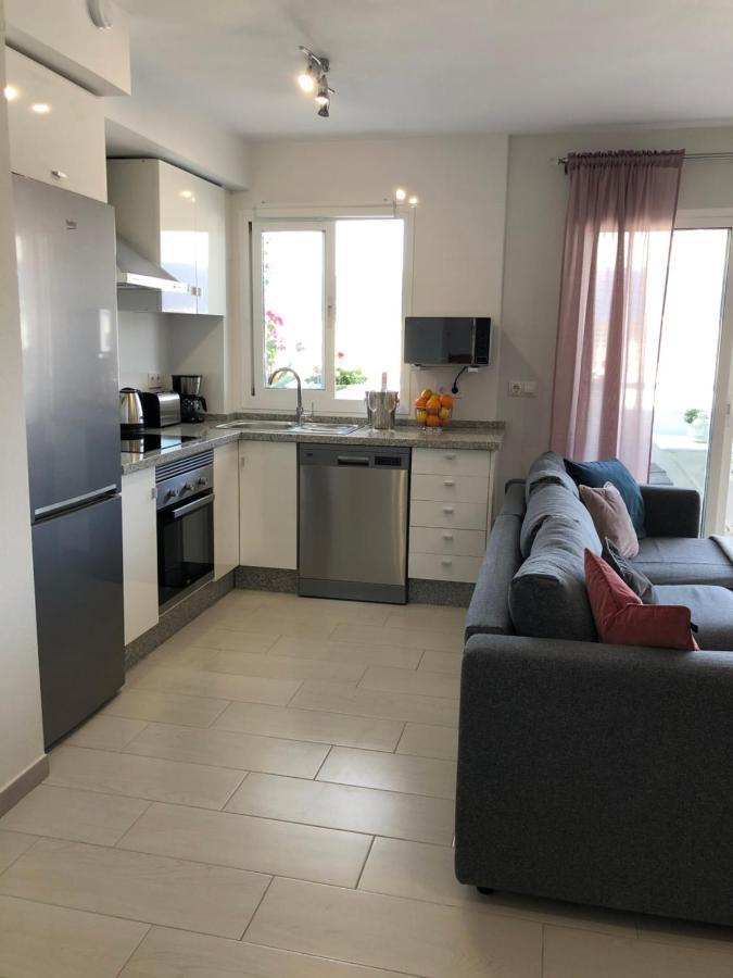 Victoria Luxury Beachfront Apartment In Benalmadena Costa 외부 사진