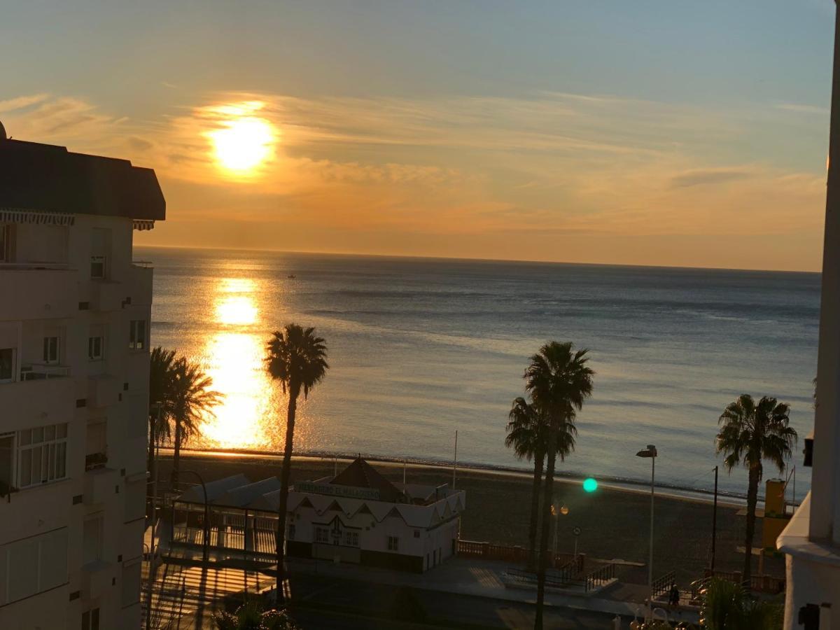 Victoria Luxury Beachfront Apartment In Benalmadena Costa 외부 사진