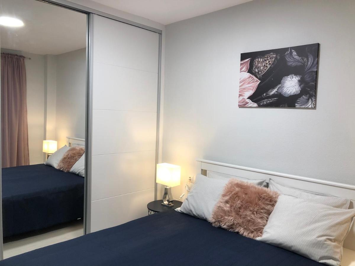 Victoria Luxury Beachfront Apartment In Benalmadena Costa 외부 사진
