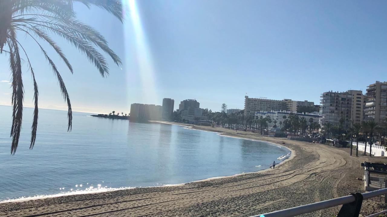 Victoria Luxury Beachfront Apartment In Benalmadena Costa 외부 사진