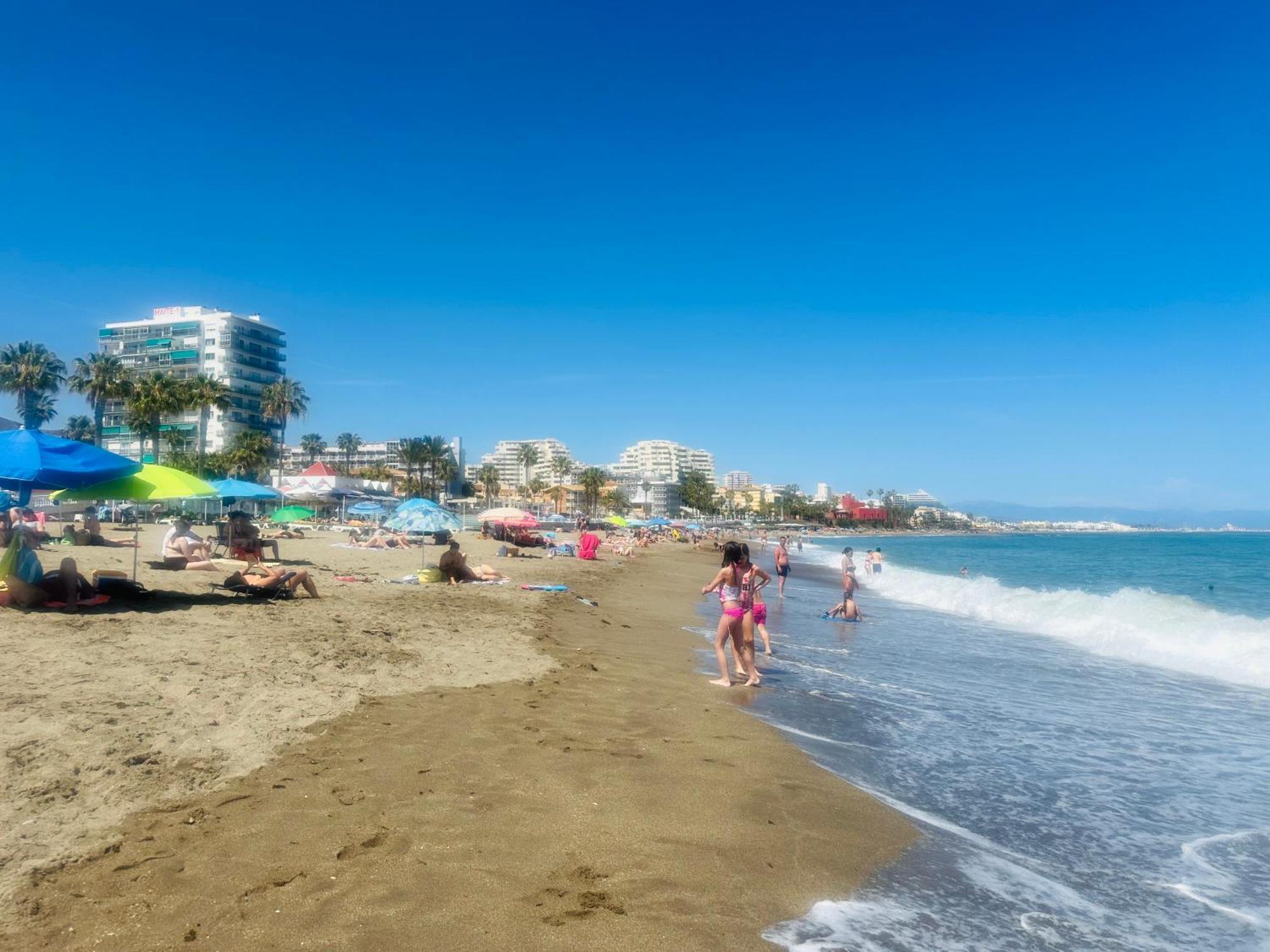 Victoria Luxury Beachfront Apartment In Benalmadena Costa 외부 사진
